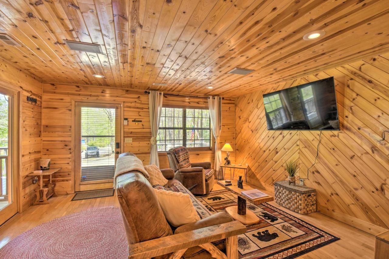 Cozy Hiawassee Cabin With Fire Pit And Mtn Views! Ngoại thất bức ảnh
