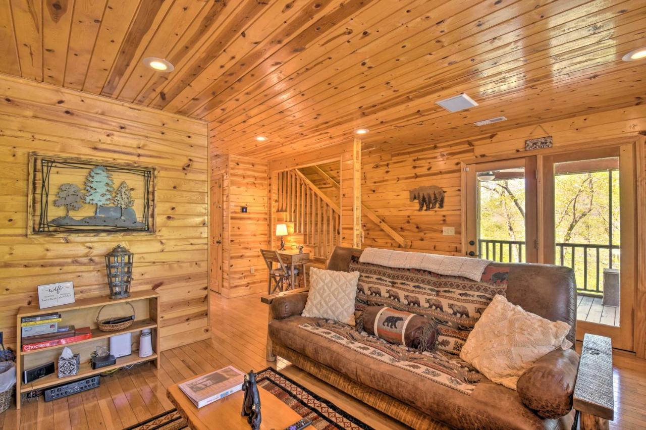 Cozy Hiawassee Cabin With Fire Pit And Mtn Views! Ngoại thất bức ảnh