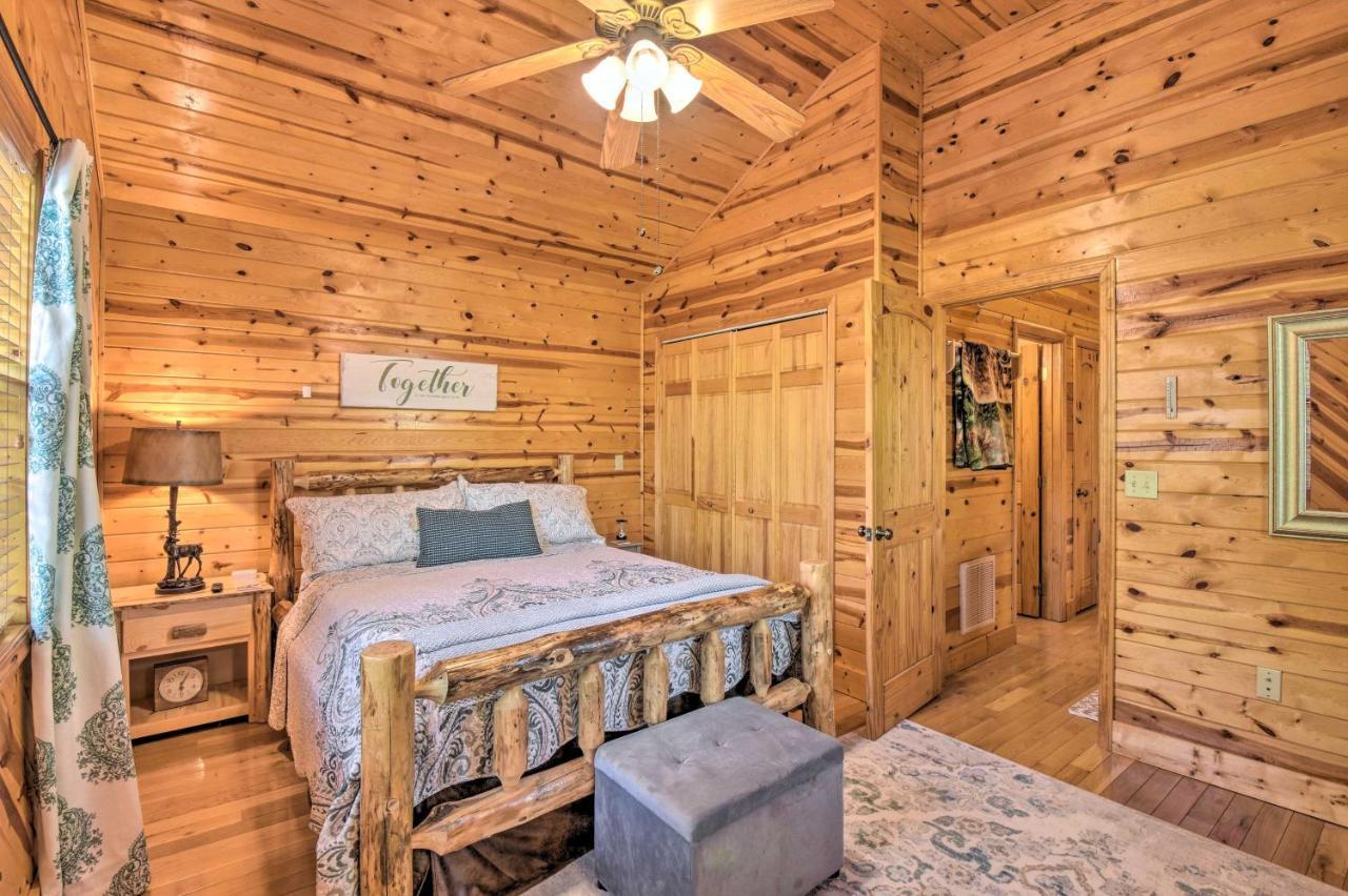 Cozy Hiawassee Cabin With Fire Pit And Mtn Views! Ngoại thất bức ảnh