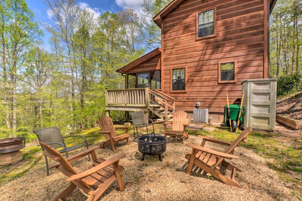 Cozy Hiawassee Cabin With Fire Pit And Mtn Views! Ngoại thất bức ảnh