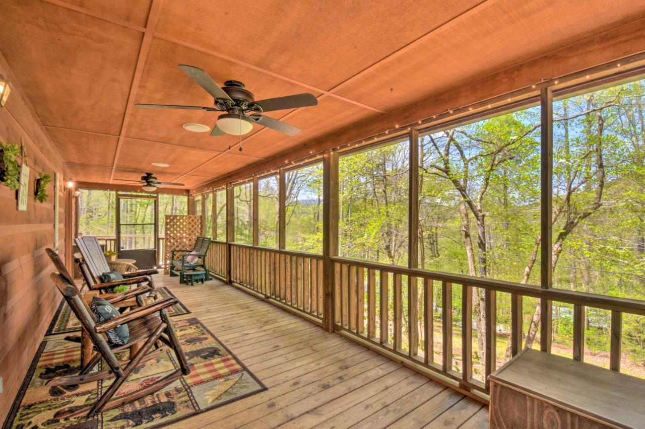 Cozy Hiawassee Cabin With Fire Pit And Mtn Views! Ngoại thất bức ảnh